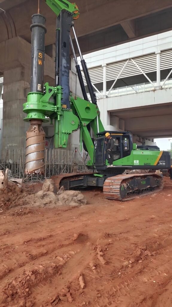 泰信kr300es，js650 8×5.3，钻深31m，钻孔1.8m，巴西工地